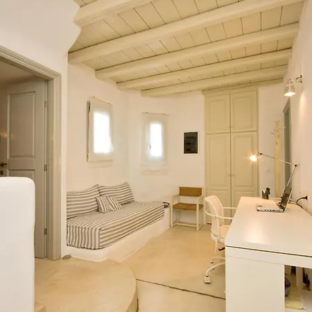 4-bedroom Cycladic With Seaview Marpissa