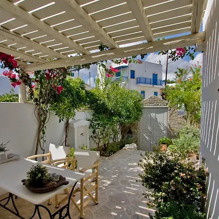 4-bedroom Cycladic With Seaview *