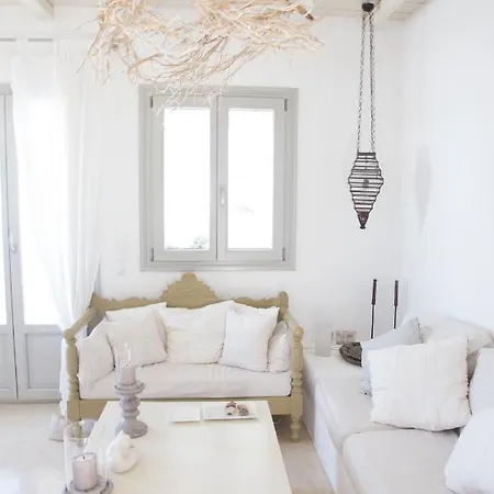 4-bedroom Cycladic With Seaview Marpissa